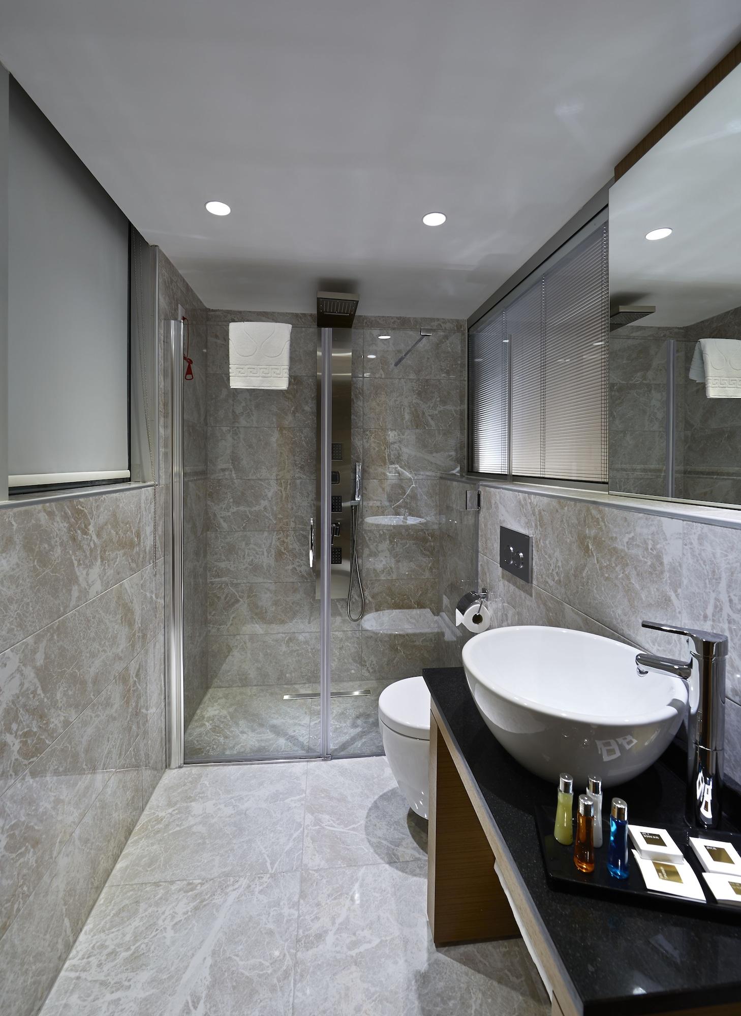 Milport Hotel Levent Istanbul Exteriör bild